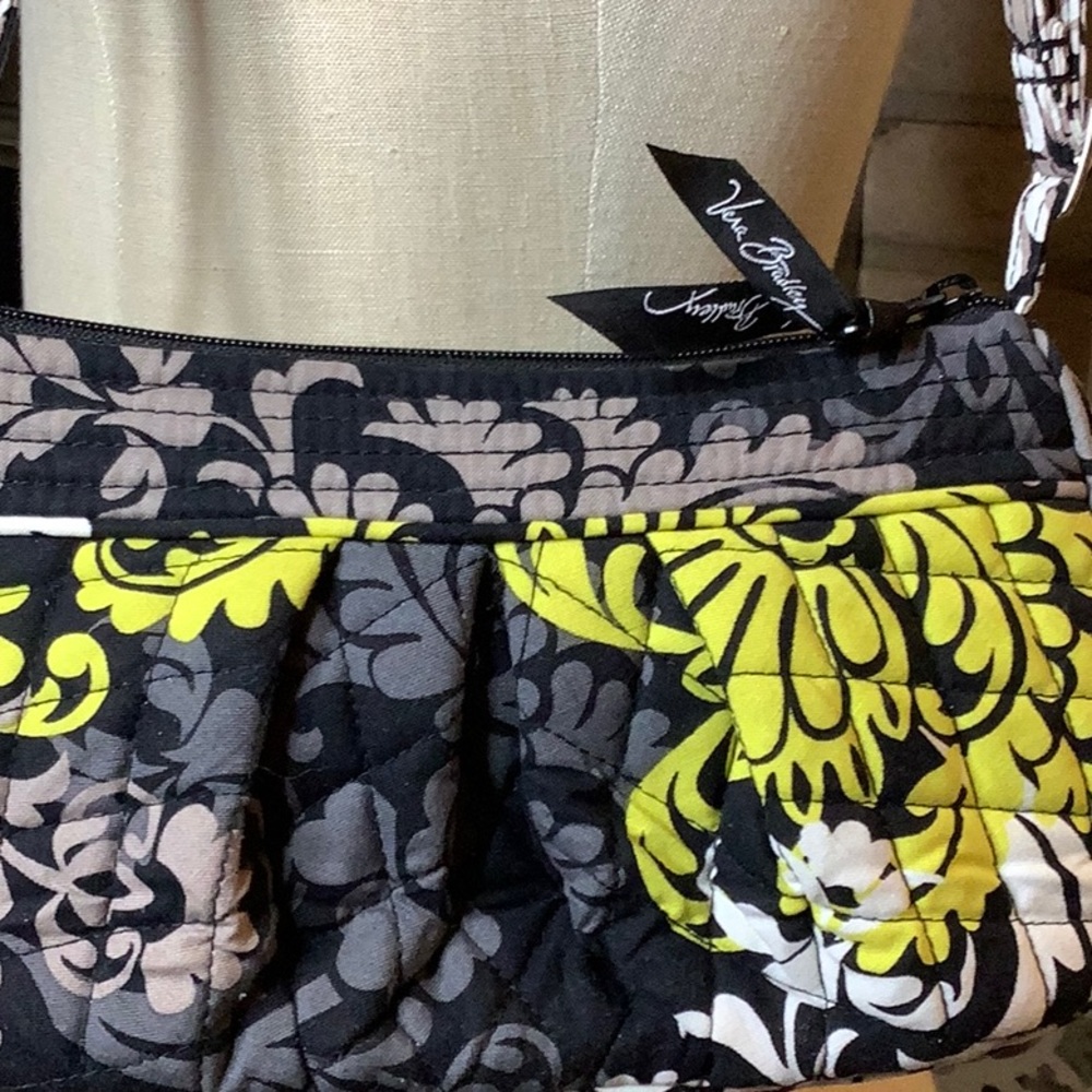 Vera Bradley Frannie Baroque. - Picture 5 of 7